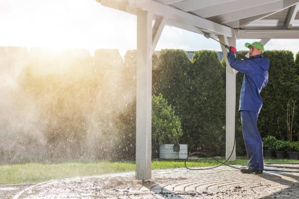 Best Oil and Grease Removal from Surfaces in Upper Fruitland, NM